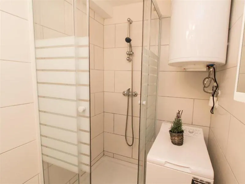 Checkvienna Apartment Veitingergasse II